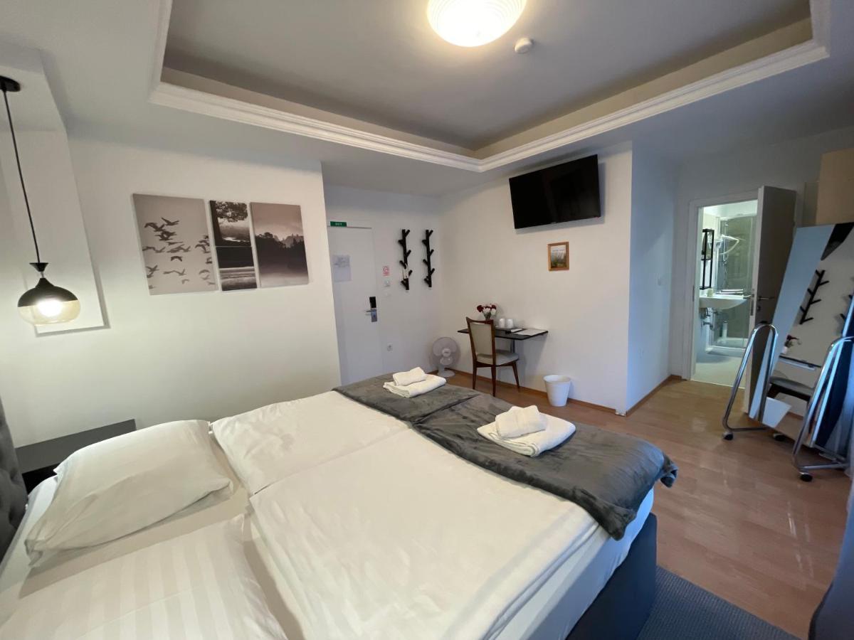 Stella Boutique Rooms Sesvete Bagian luar foto