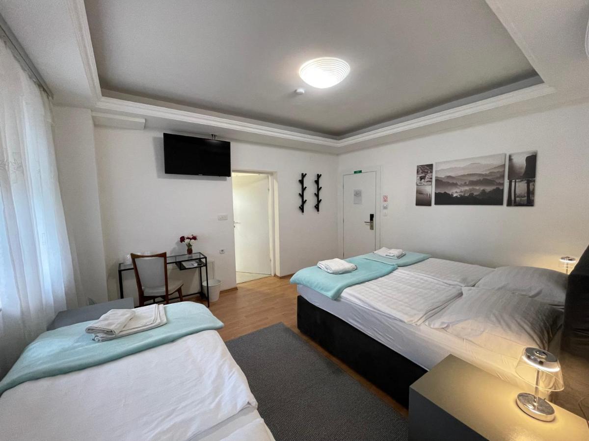 Stella Boutique Rooms Sesvete Bagian luar foto