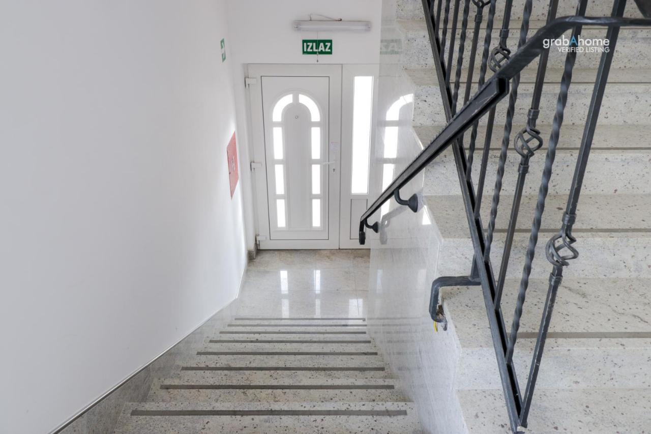 Stella Boutique Rooms Sesvete Bagian luar foto