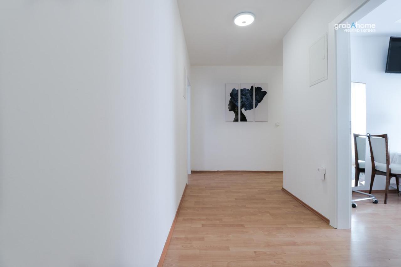 Stella Boutique Rooms Sesvete Bagian luar foto